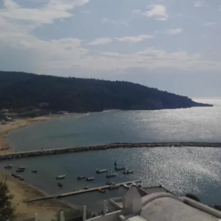 בית נופש Rita *